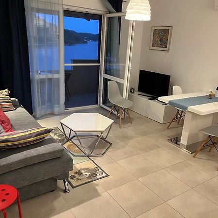 Apartments Ladesta Lastovo 外观 照片