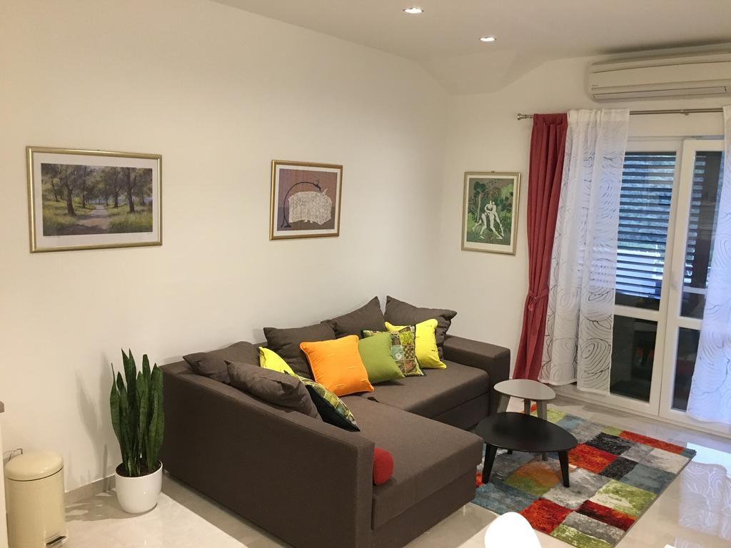 Apartments Ladesta Lastovo 外观 照片